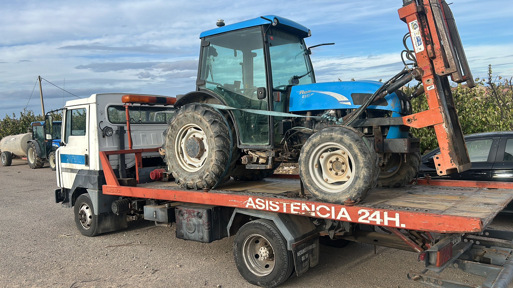 Grúas para tractores